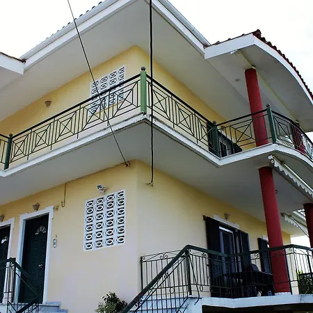 Marias Kaligoni Apartment